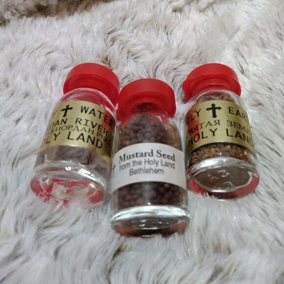 Anointing oil holder w earth ,water and mustard seed - Picture 2 of 5